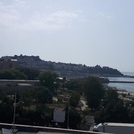 Iason Orestis Apartment Kavala Bagian luar foto